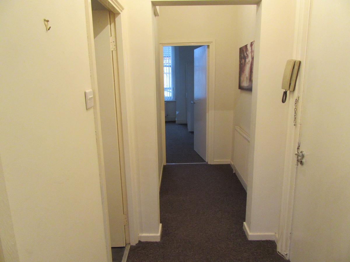 Apartment No 3 At Ivanhoe - 1 Bed Near Sefton Park And Lark Lane Liverpool