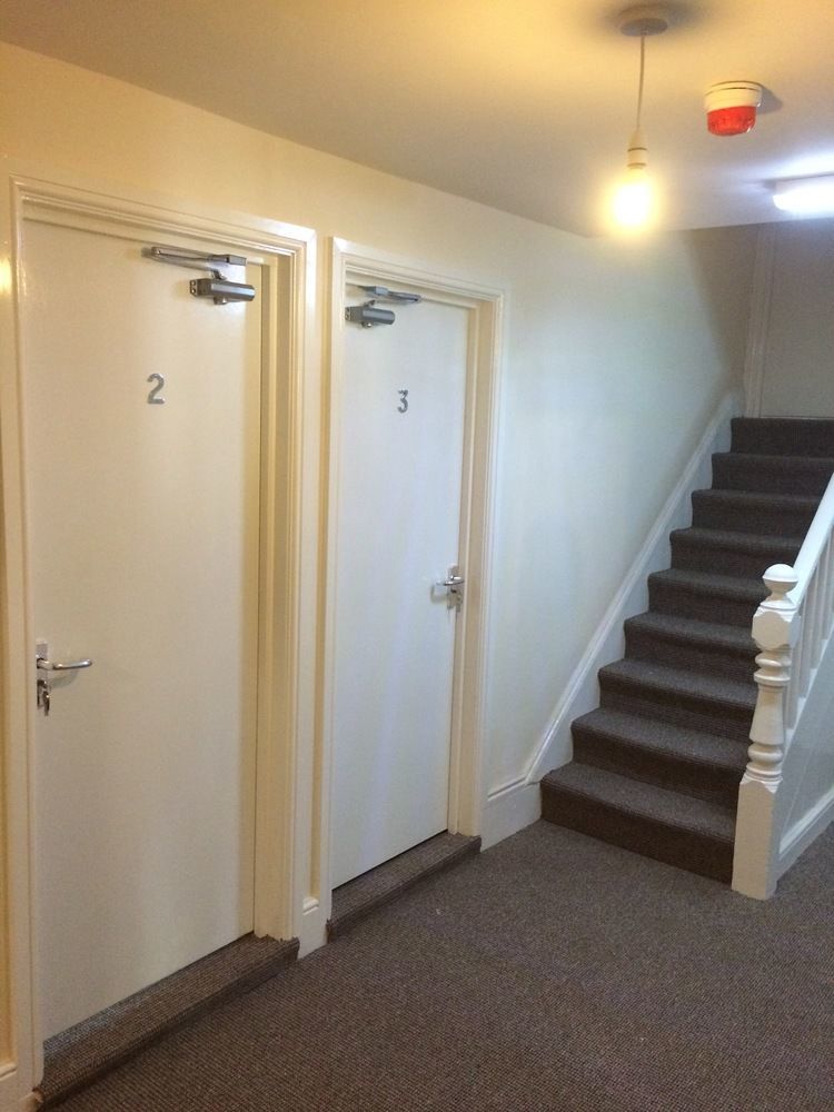 The Newsham Guest 2*