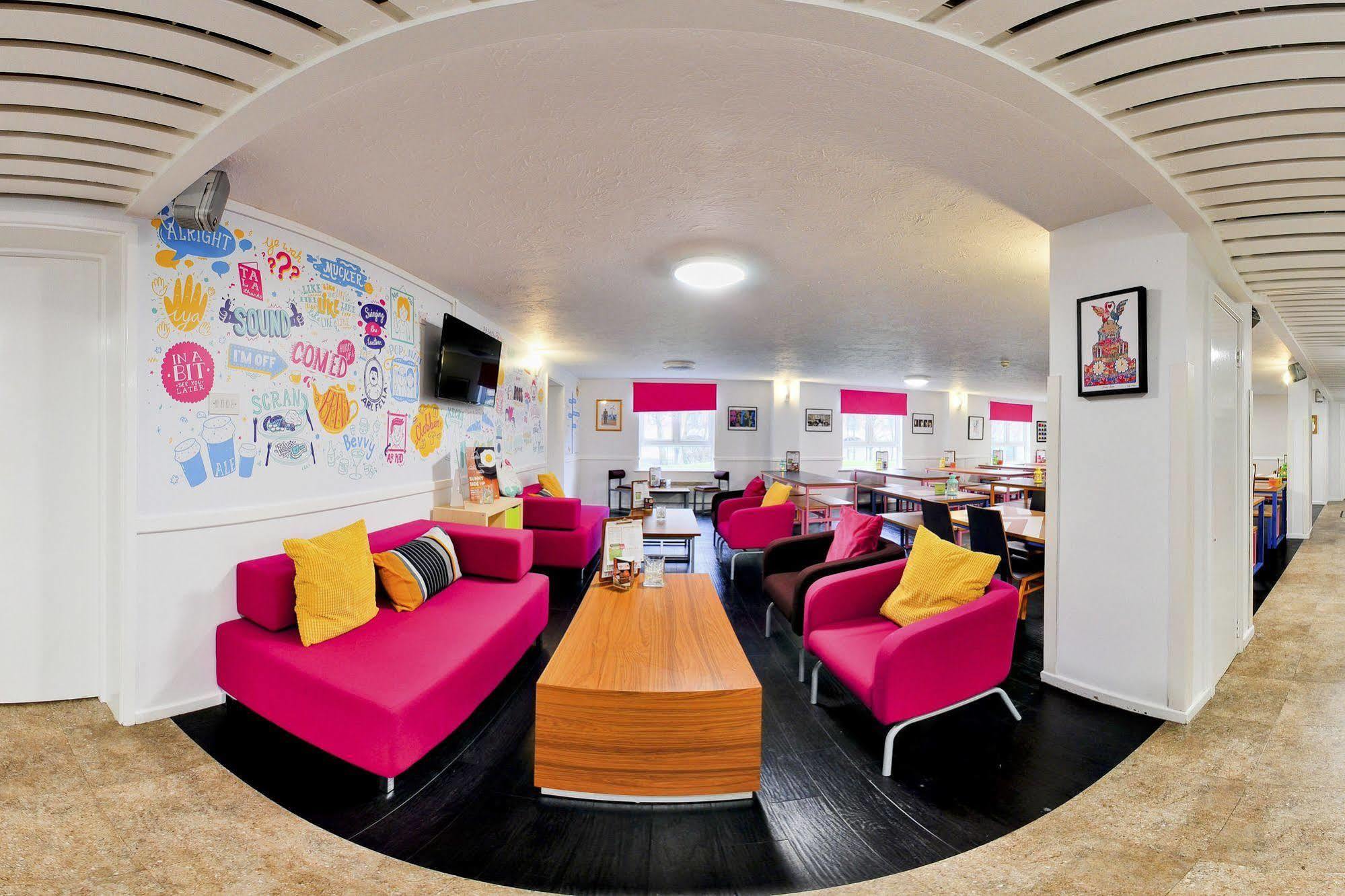 Yha Dock Hostel