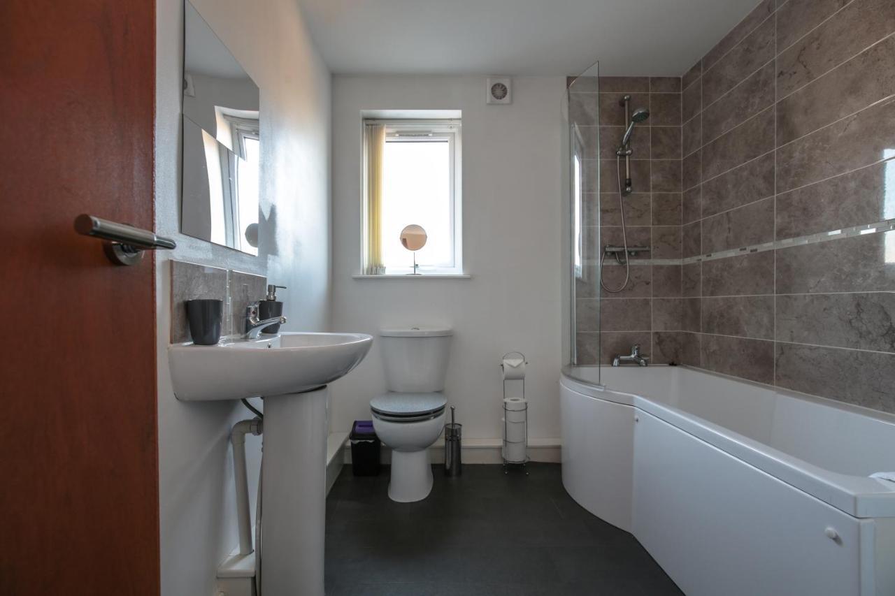 Apartment Air Host And - Young House One - 2 Bedroom Sleeps 5 Liverpool