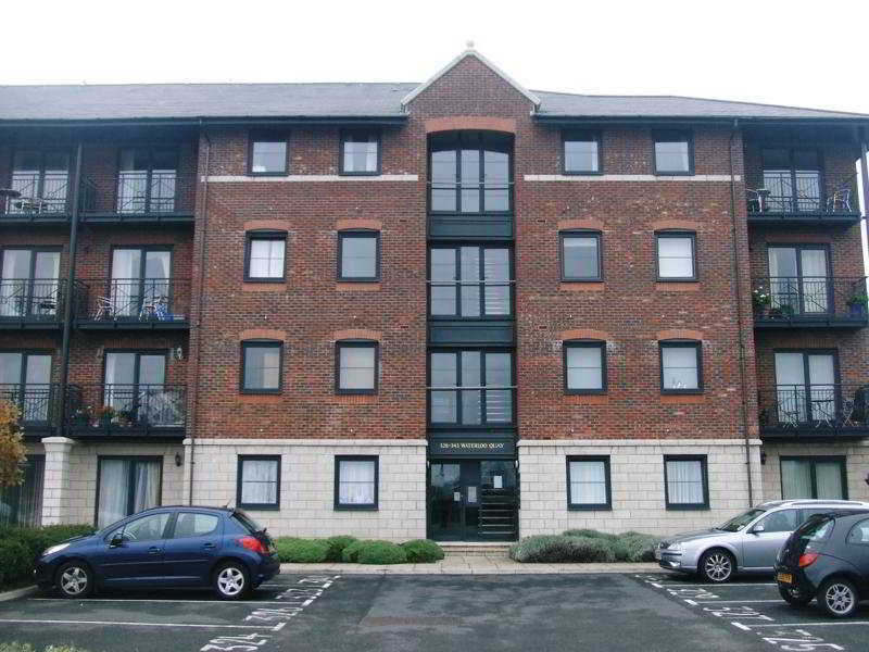 Waterloo Quay Hotel 4*