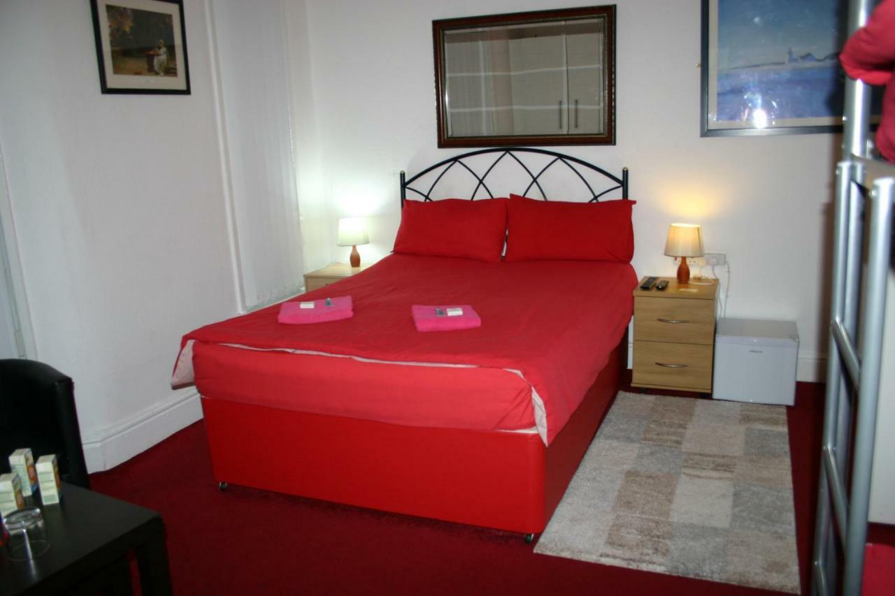 Liverpool Lodge Guest house