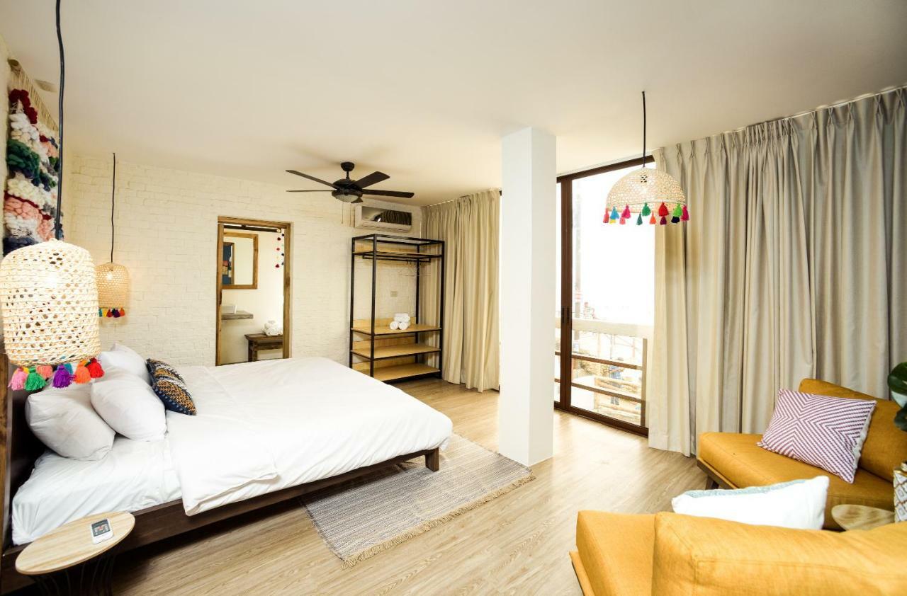Malacuna Hostel *