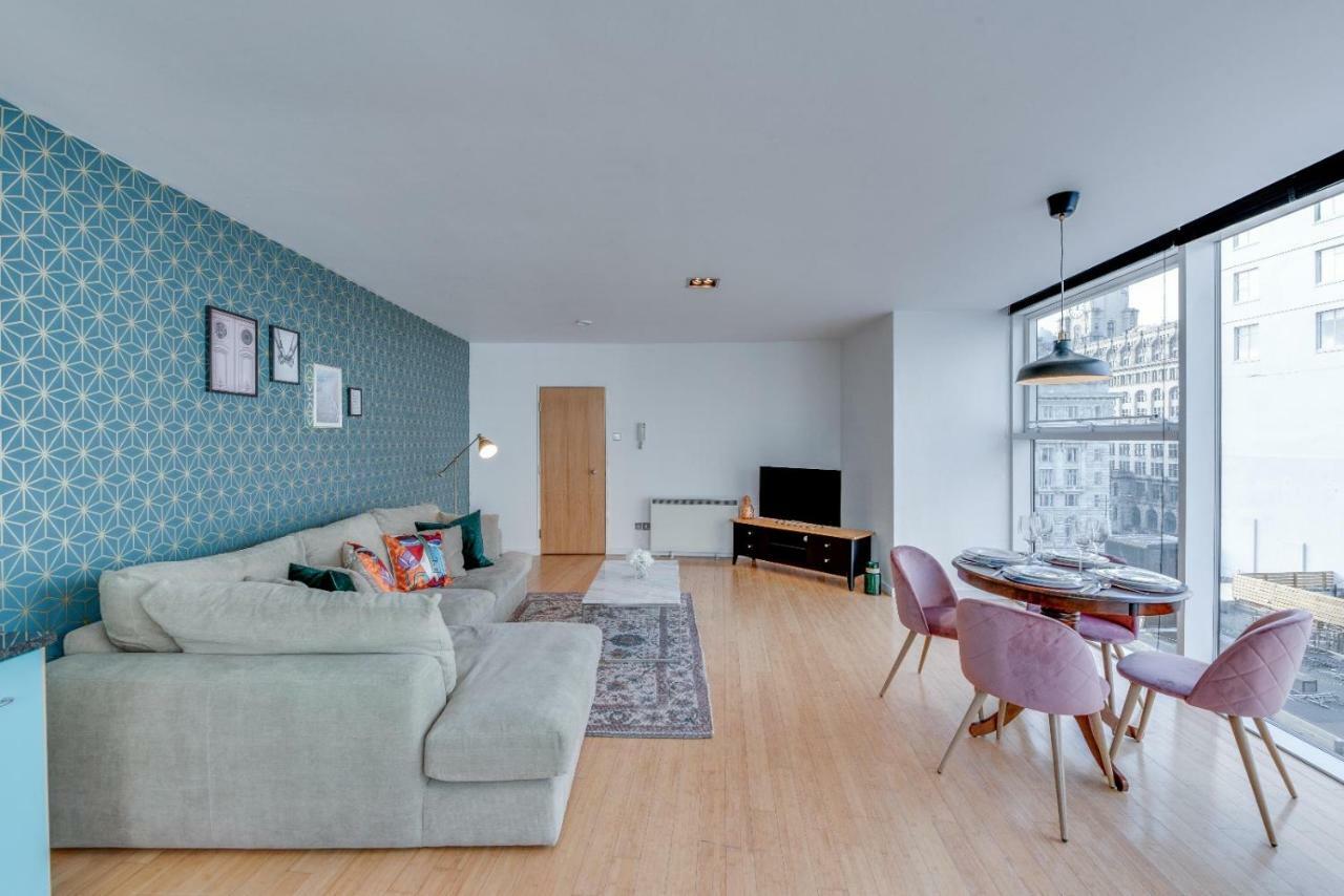 Super Prime Centre Modern 3 Bed * Liverpool