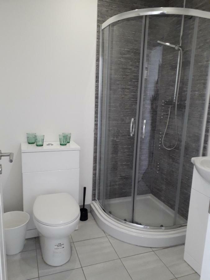 Molyneux Guest house