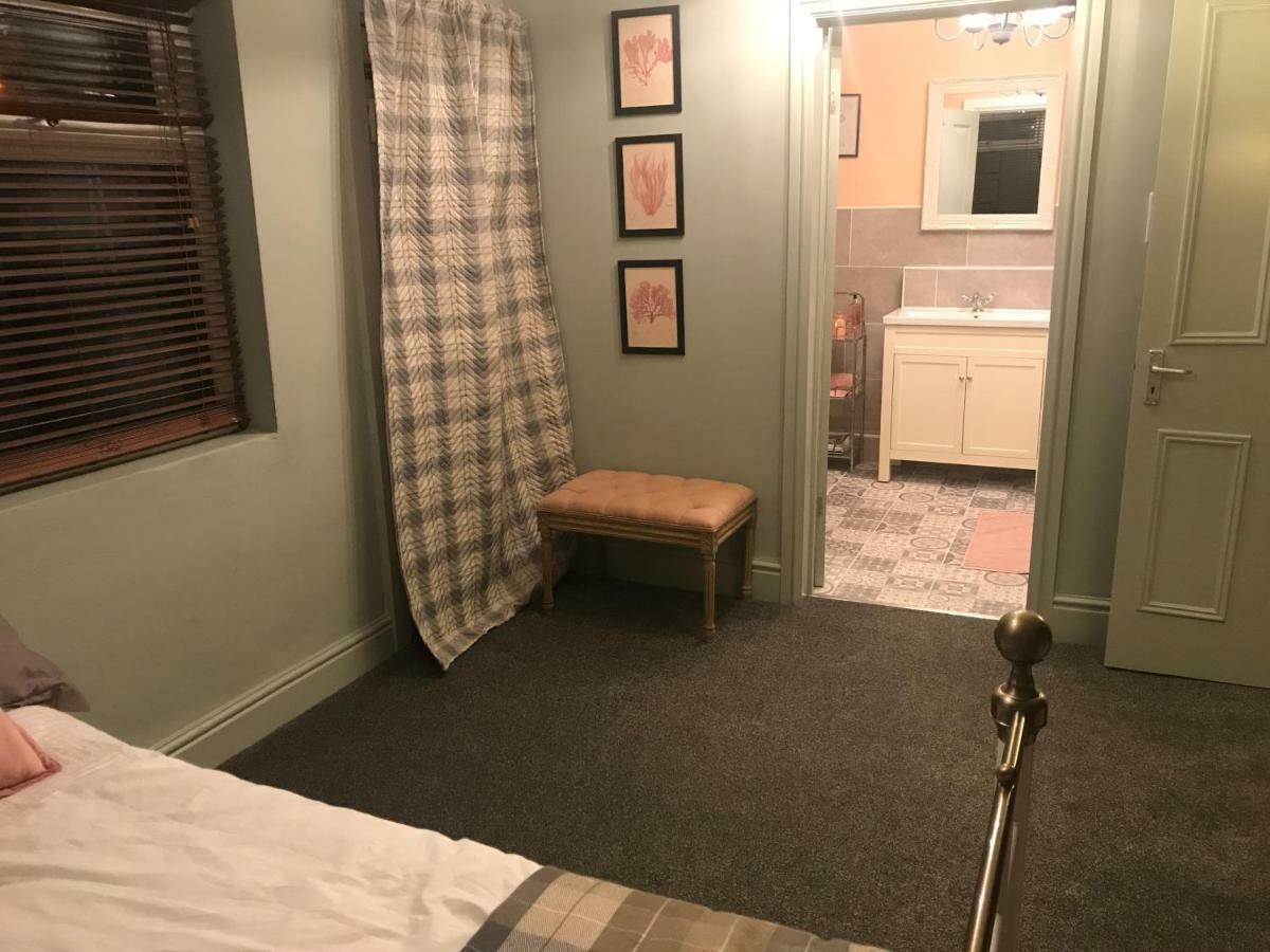 Guest house Clubmoor 3*