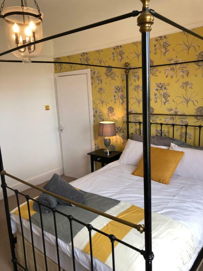 Guest house Clubmoor Liverpool