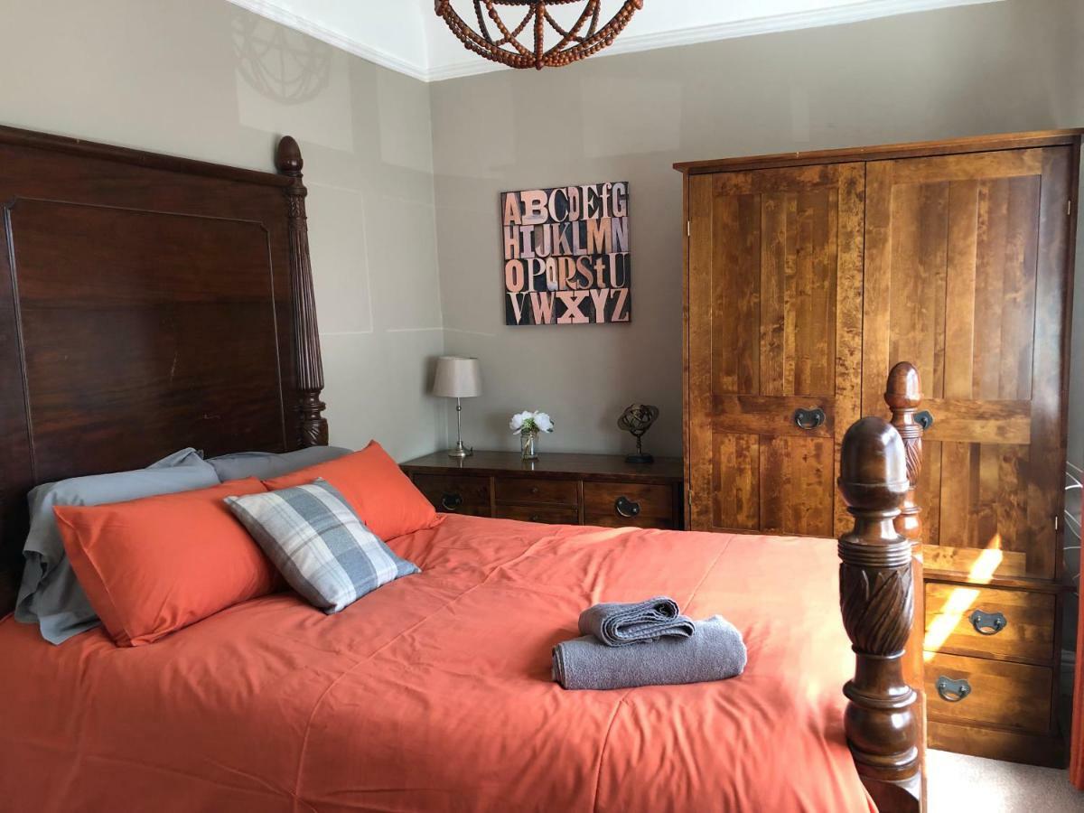 Clubmoor Guest house