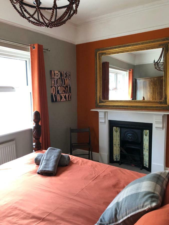 Guest house Clubmoor Liverpool
