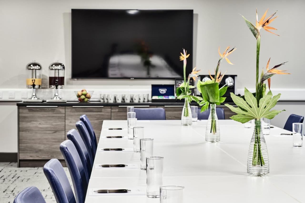 Quest Centre Aparthotel 4*