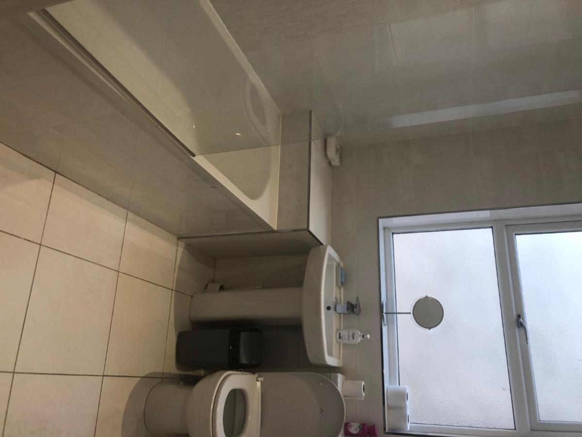 Cheapsleepz 49 Moscow Drive Guest house 3*