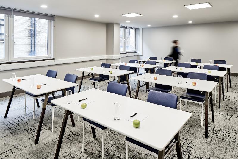 Quest Centre Aparthotel
