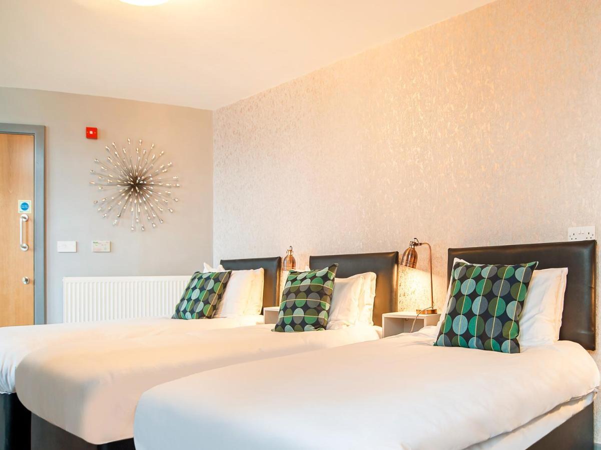 Oyo Grand Hotel 3*