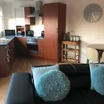 Liverpool, Superb City Centre Apartment With Parking