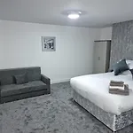 Frames Hotel