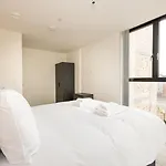 Guestready - Lux Getaway In Liverpool