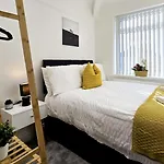 Modern 3 Bedroom Home