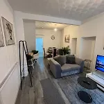 Anfield Cosy Stay