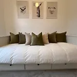 Liverpool Coco House - 3 Bedrooms