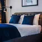 Stylish Apartment For 8 Guests