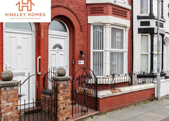 Newly Renovated 4Bed - Free Parking - City Links By Hinkley Homes Short Lets & Serviced Accommodation