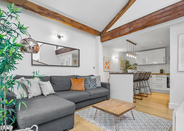 Host & Stay - The Cavern Quarter Loft