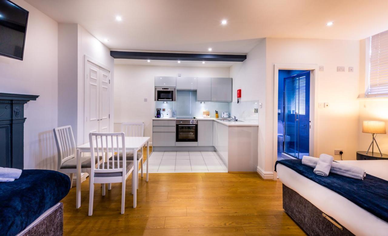 Citystop - Trueman Street 4*