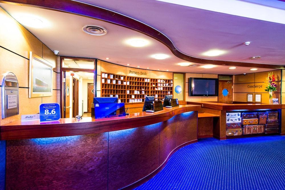 The Liner At Hotel