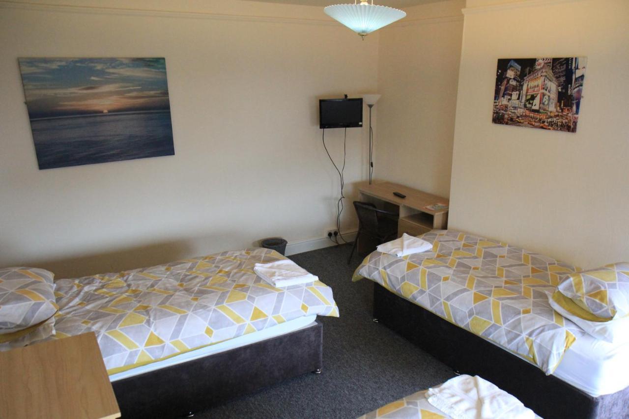 Clifton Arms 2* Liverpool