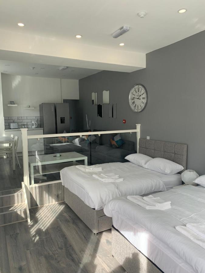 Smeaton Serviced Liverpool