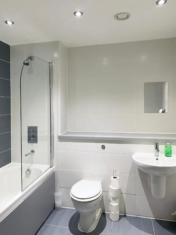 Baltic Courtyard By Serviced Living Apartment Liverpool
