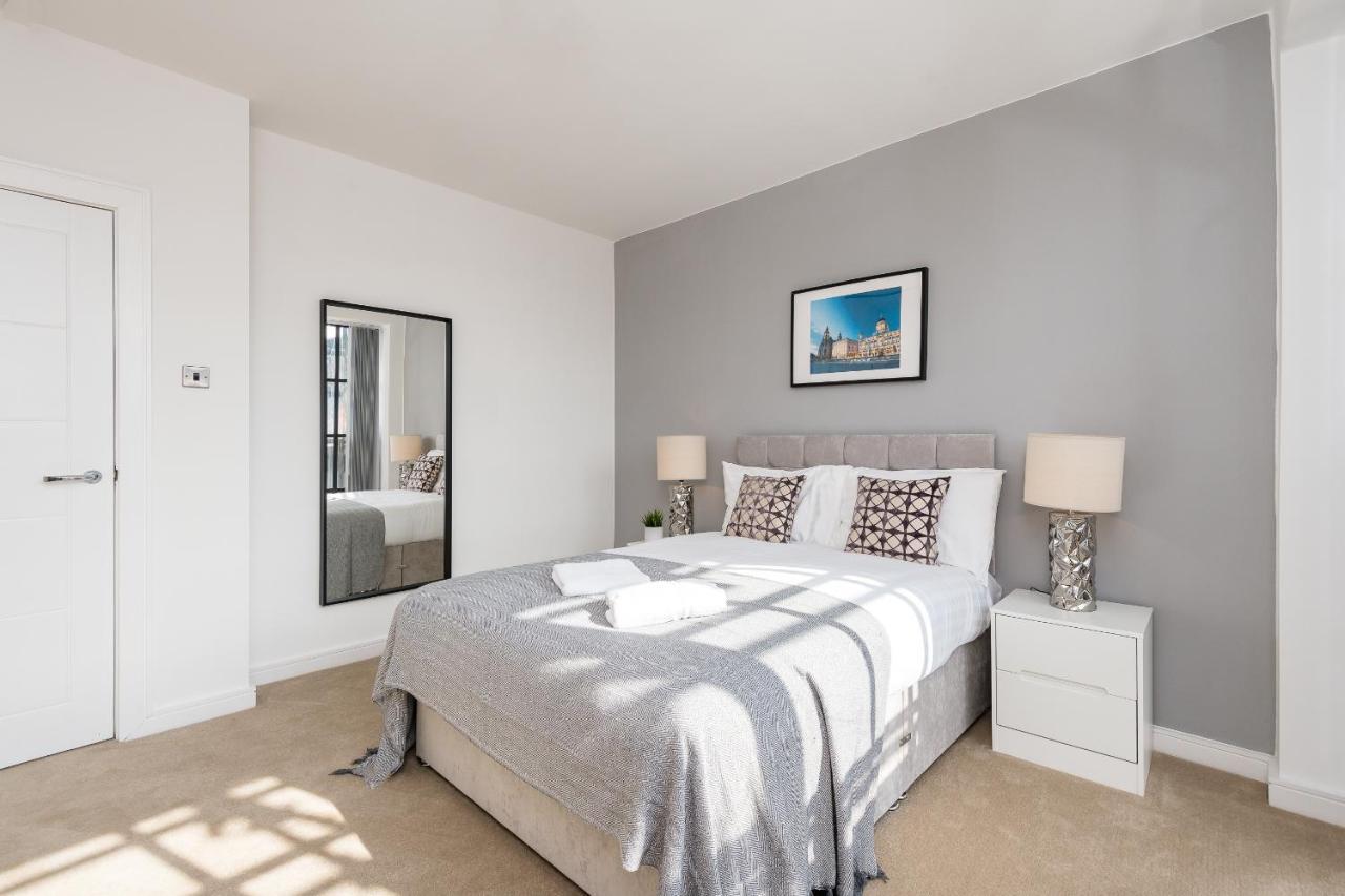Apartment Host & - Manhattan House 14