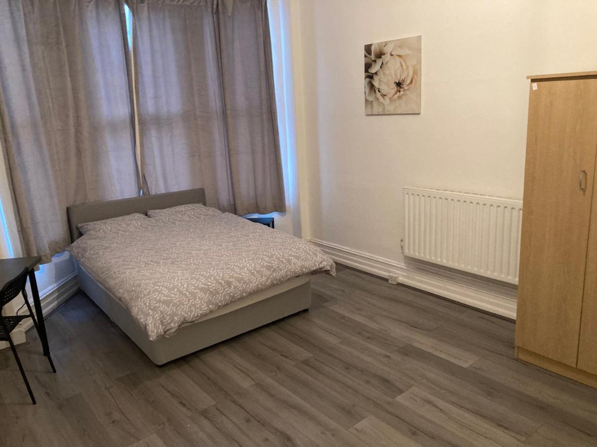 Chosen Rocky Lane Private Guest house Liverpool