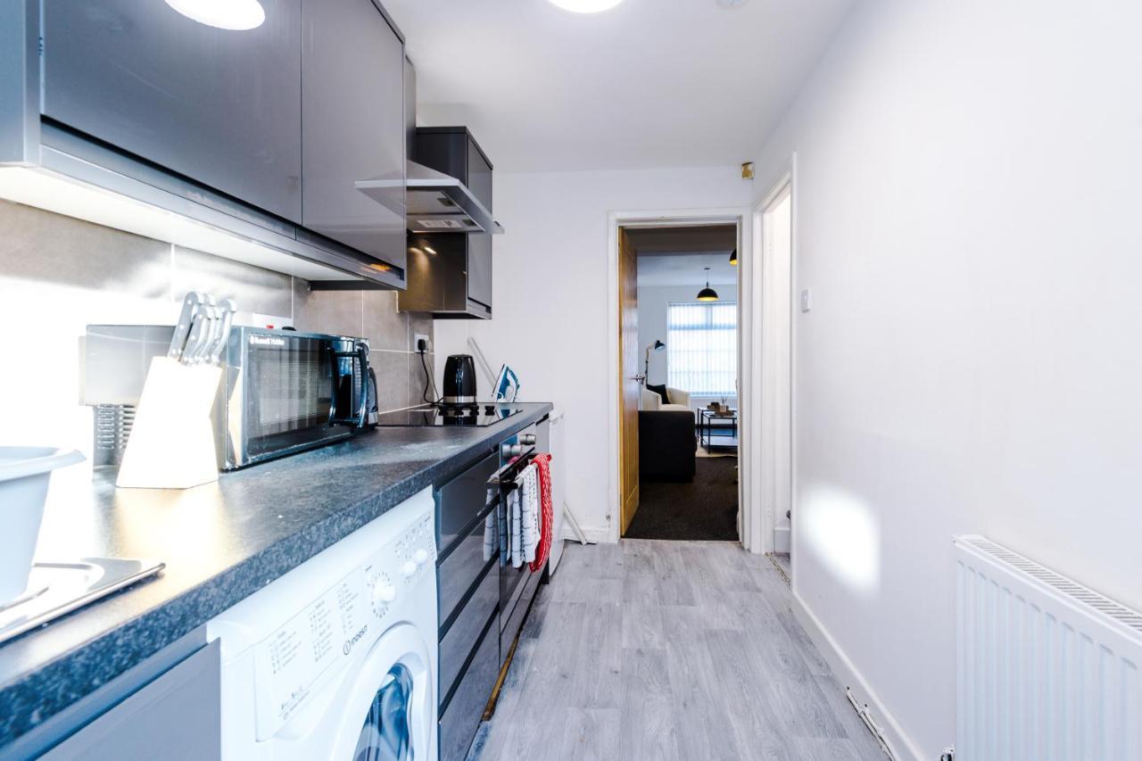 Holiday home Cozy Anfield House, Entire With Free Wifi & Netflix Liverpool