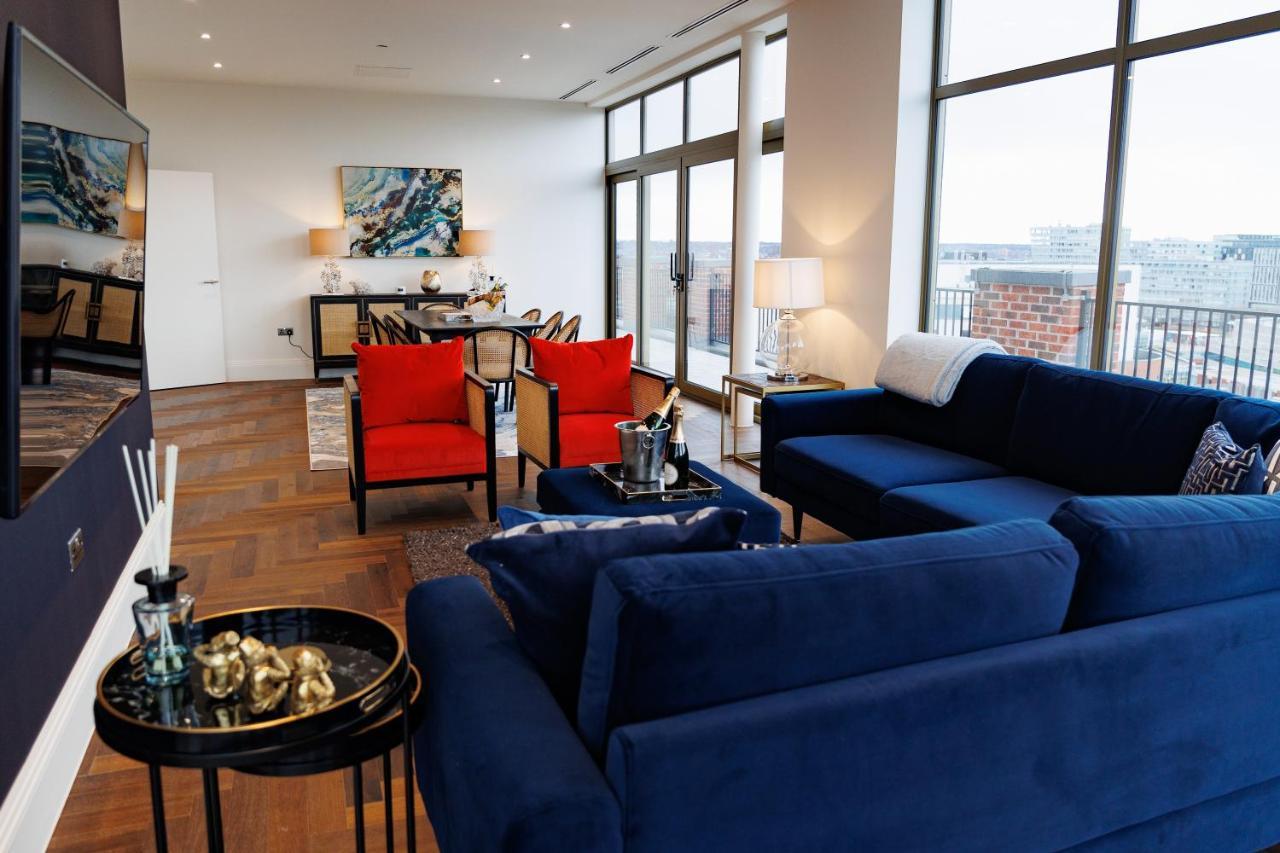The Penthouse 360 By Epic Apartment *