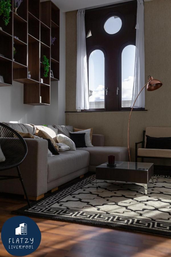 Flatzy - Victoria Street - Heart Of Centre Apartment *