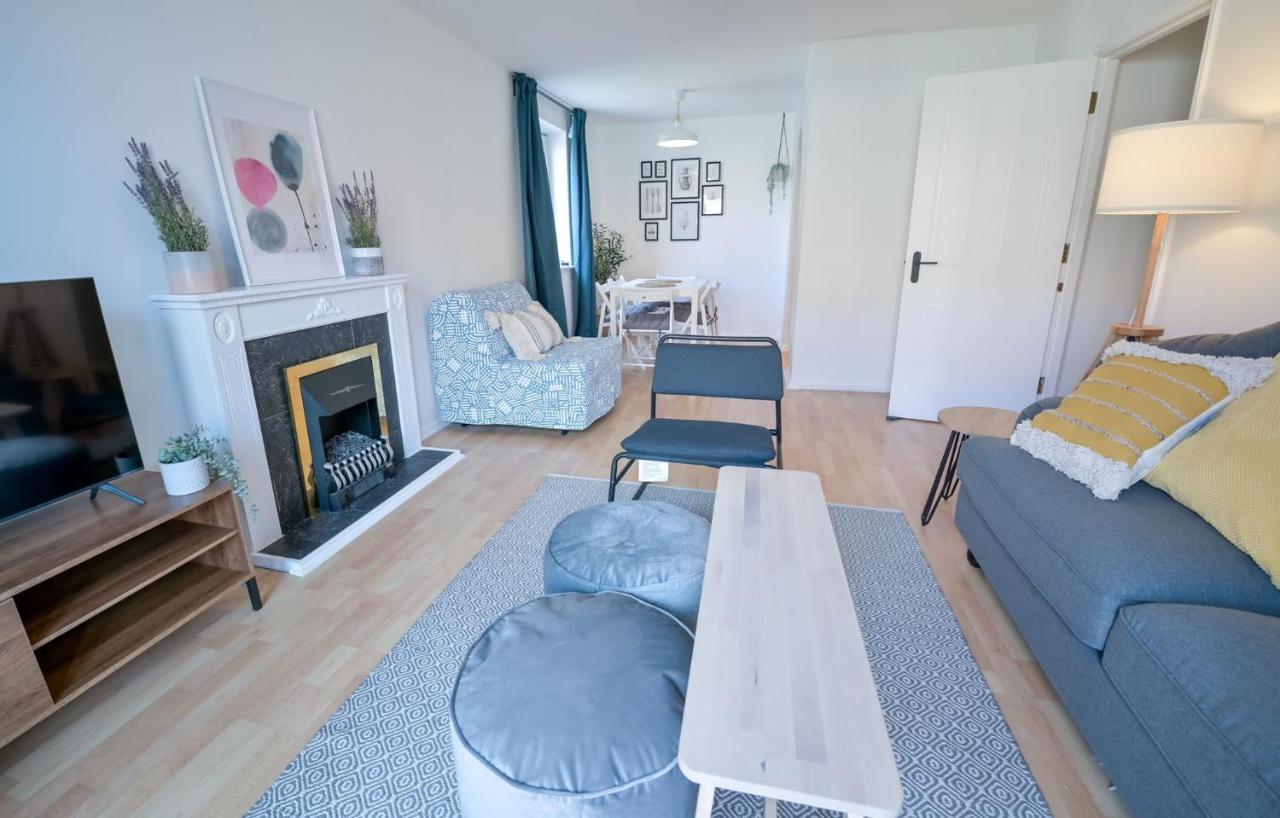 Waterloo Quay Private Parking Apartment