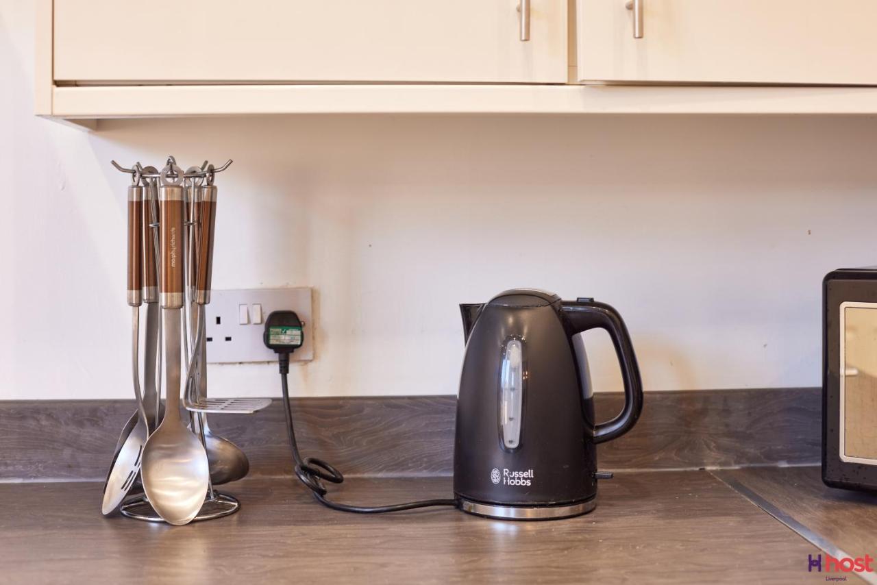 Homestay Host - In Spacious Coliving And Coworking With Garden *