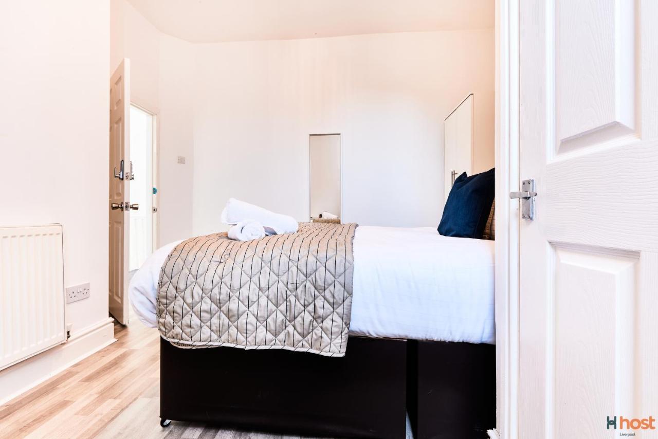Homestay Host - In Spacious Coliving And Coworking With Garden