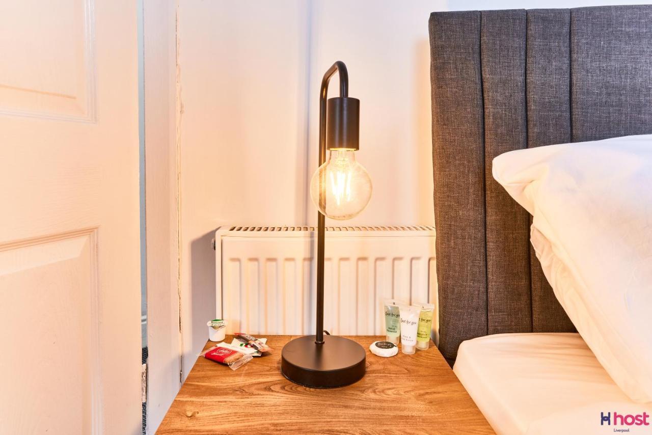 Homestay Host - In Spacious Coliving And Coworking With Garden Liverpool