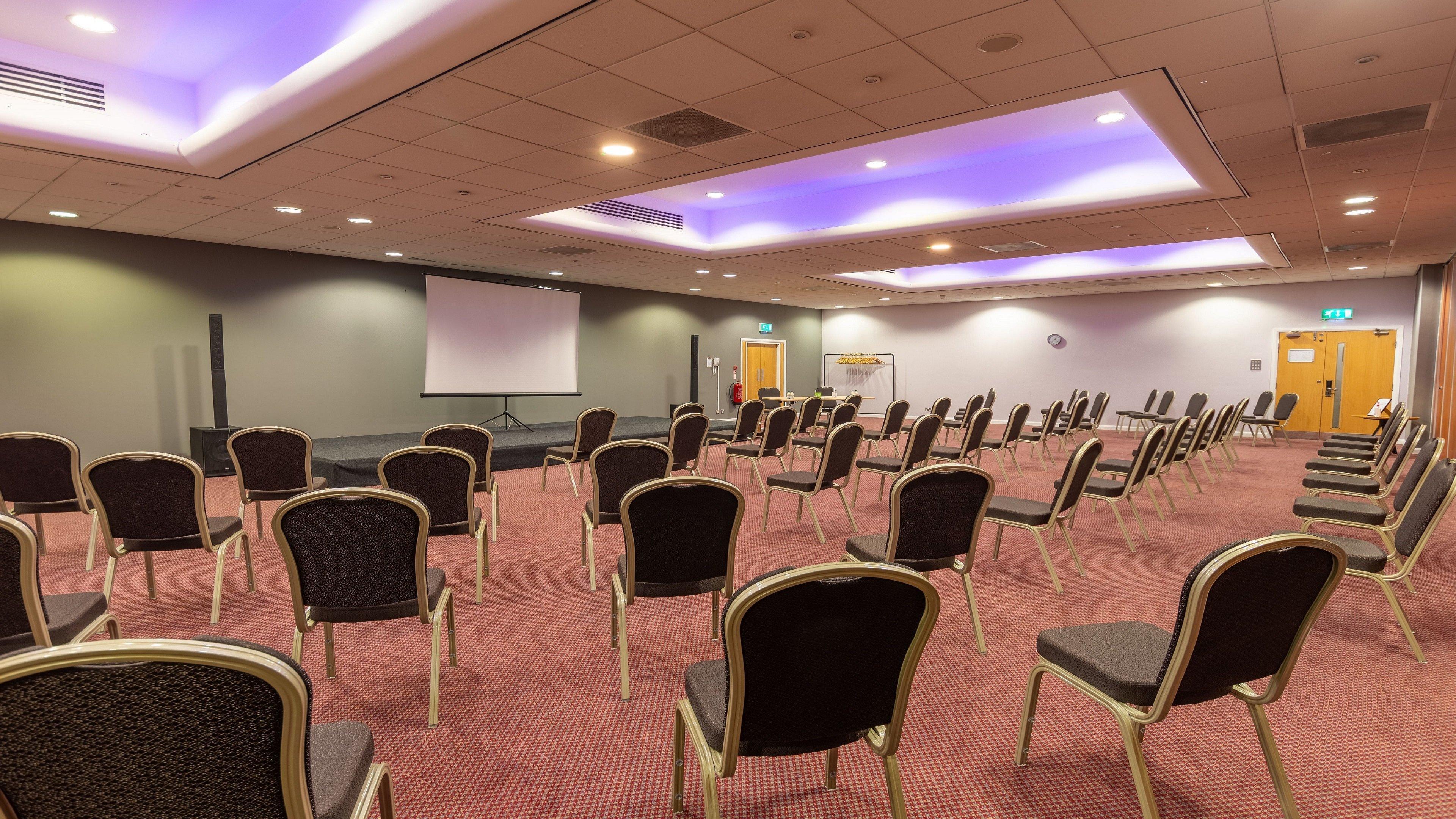 Hotel Centre By Ihg 4*