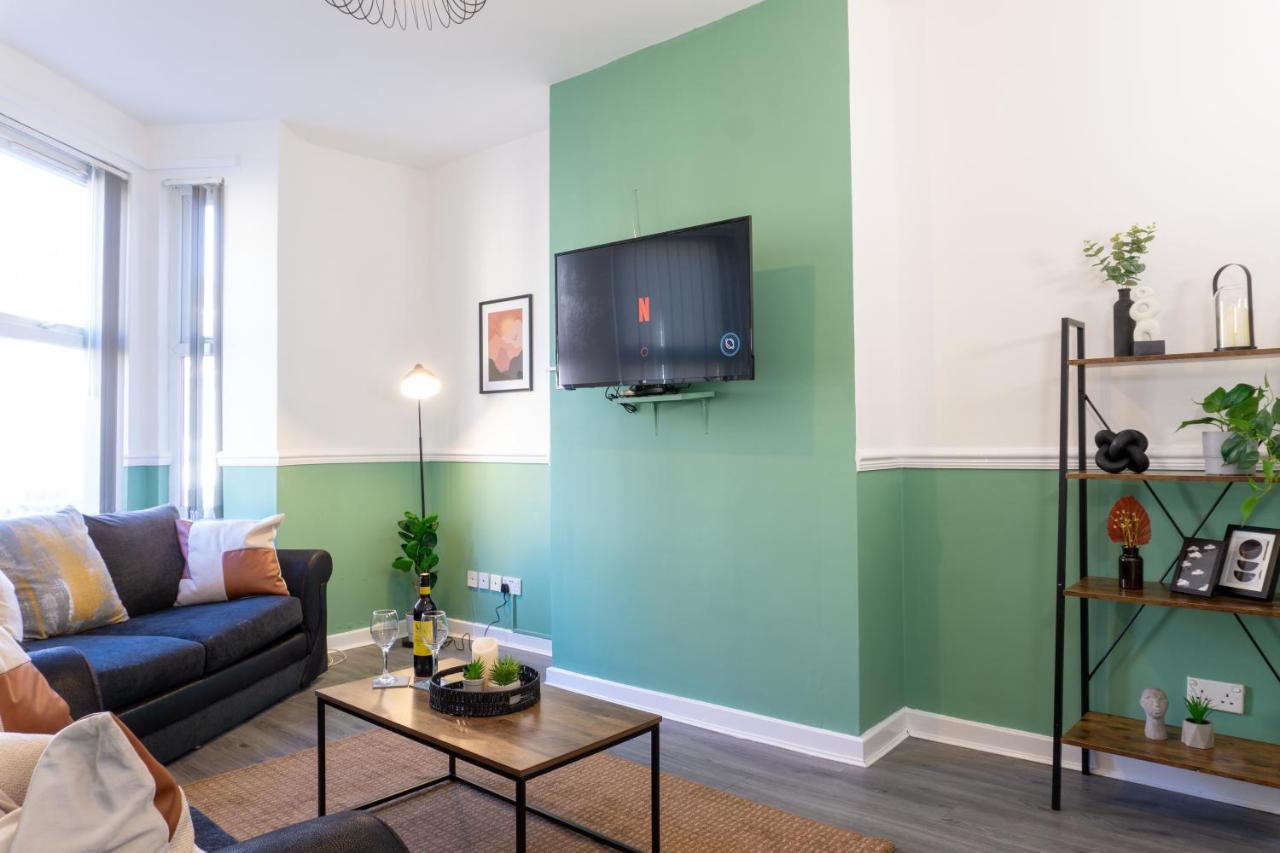 Air Host And - Walton Breck House 3 Bedroom 2 Bathroom Sleeps 6 * Liverpool