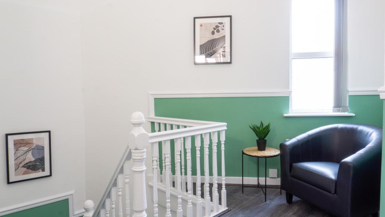 Air Host And - Walton Breck House 3 Bedroom 2 Bathroom Sleeps 6 Liverpool