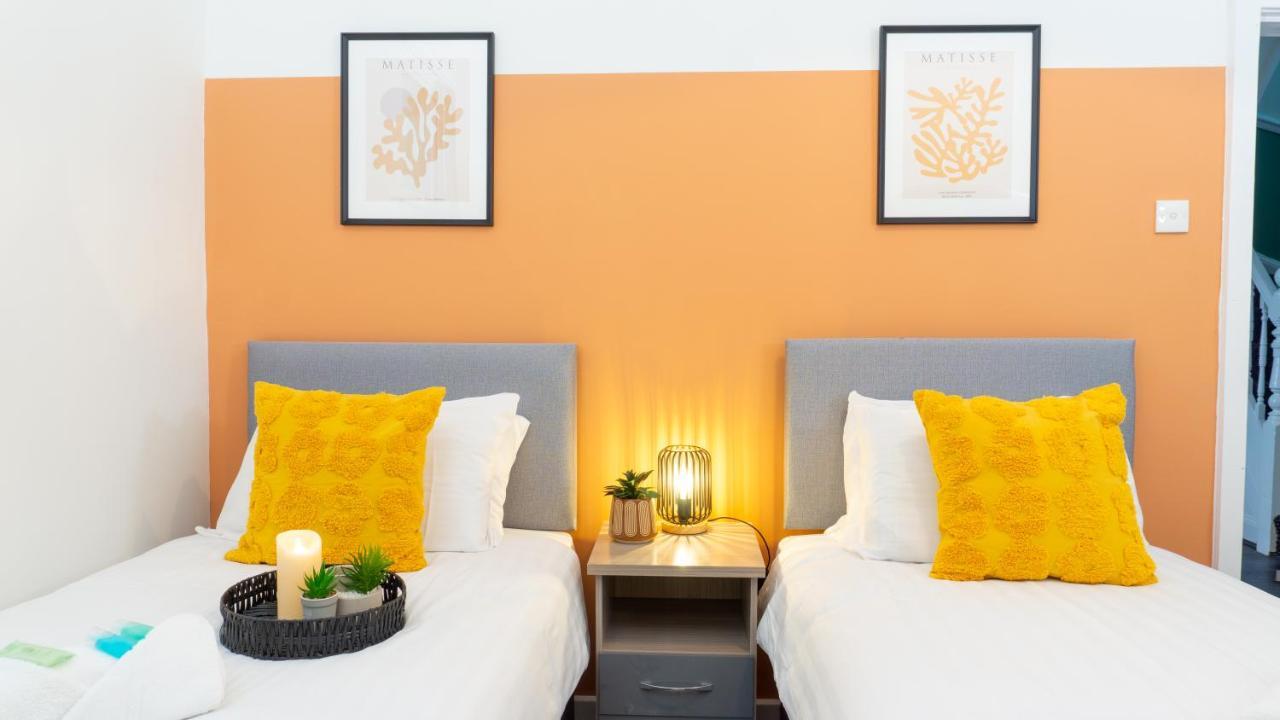 Apartment Air Host And - Walton Breck House 3 Bedroom 2 Bathroom Sleeps 6 Liverpool