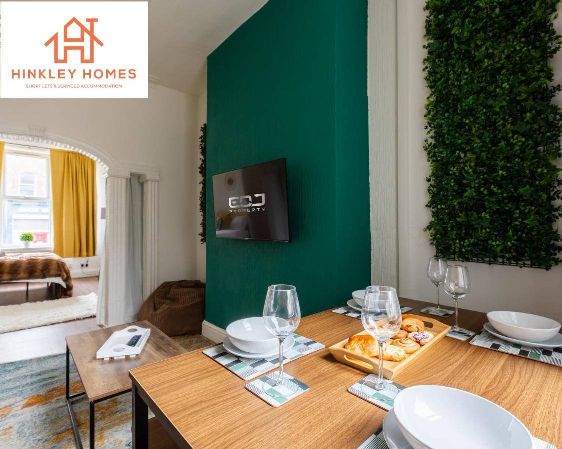 Holiday home Stanley House: City-linked Doubles With Parking *