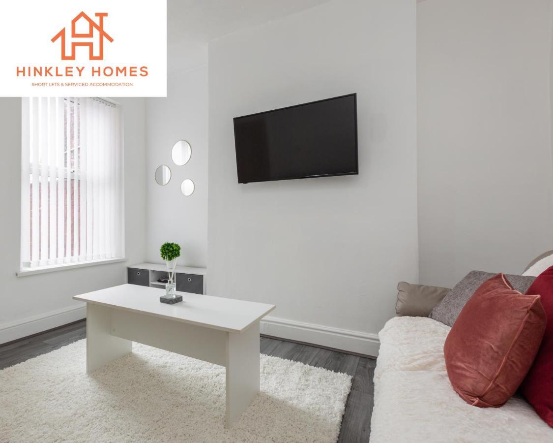 Hinkley Homes: Newly Renovated 4-bed With Free Parking * Liverpool