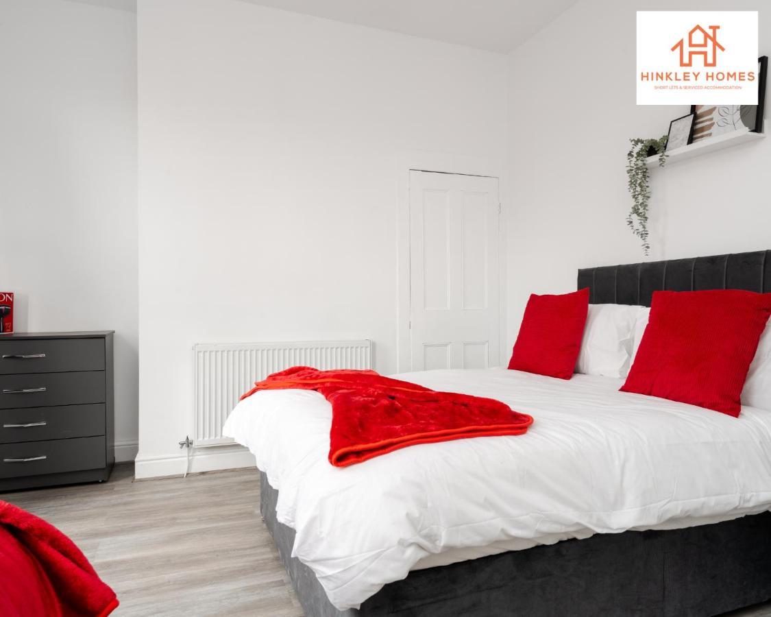 Stylish Home: Free Wifi & Parking By Hinkley Homes *