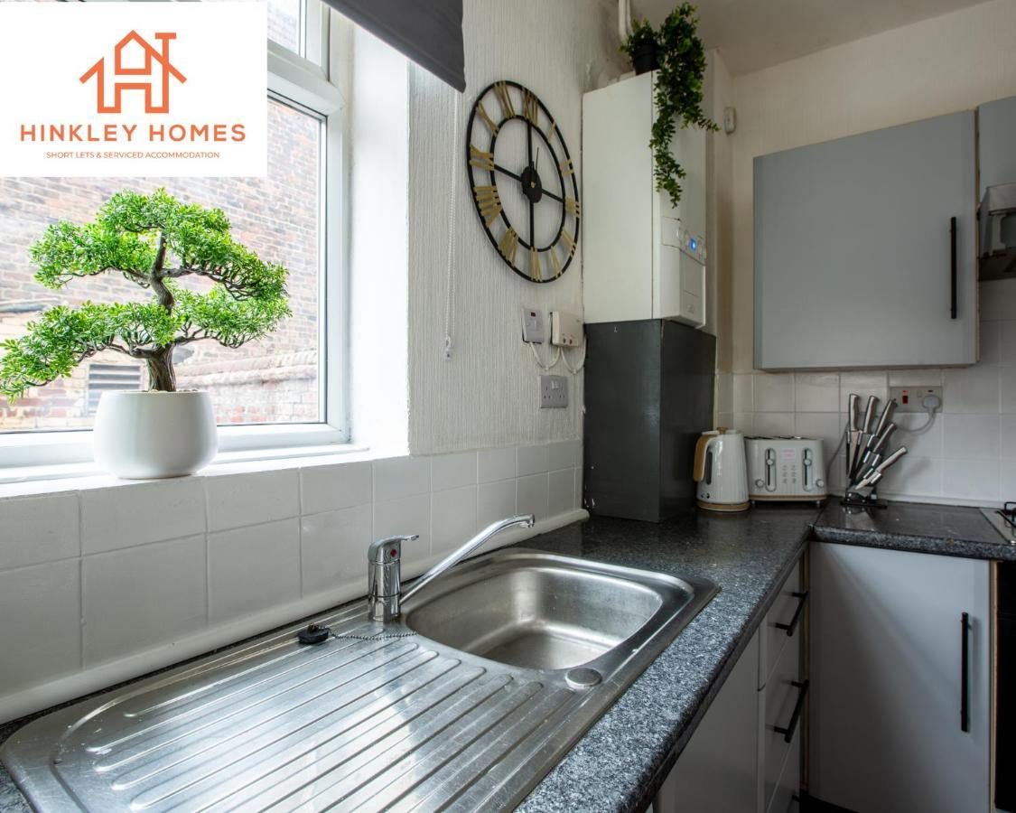 Holiday home Stanley House: City-linked Doubles With Parking