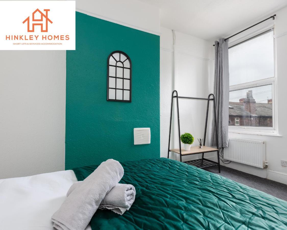 Stanley House: City-linked Doubles With Parking *
