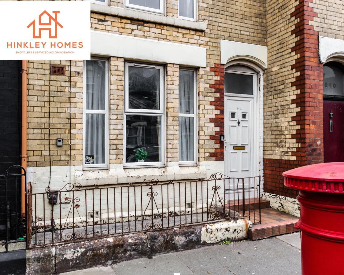 Stanley House: City-linked Doubles With Parking *